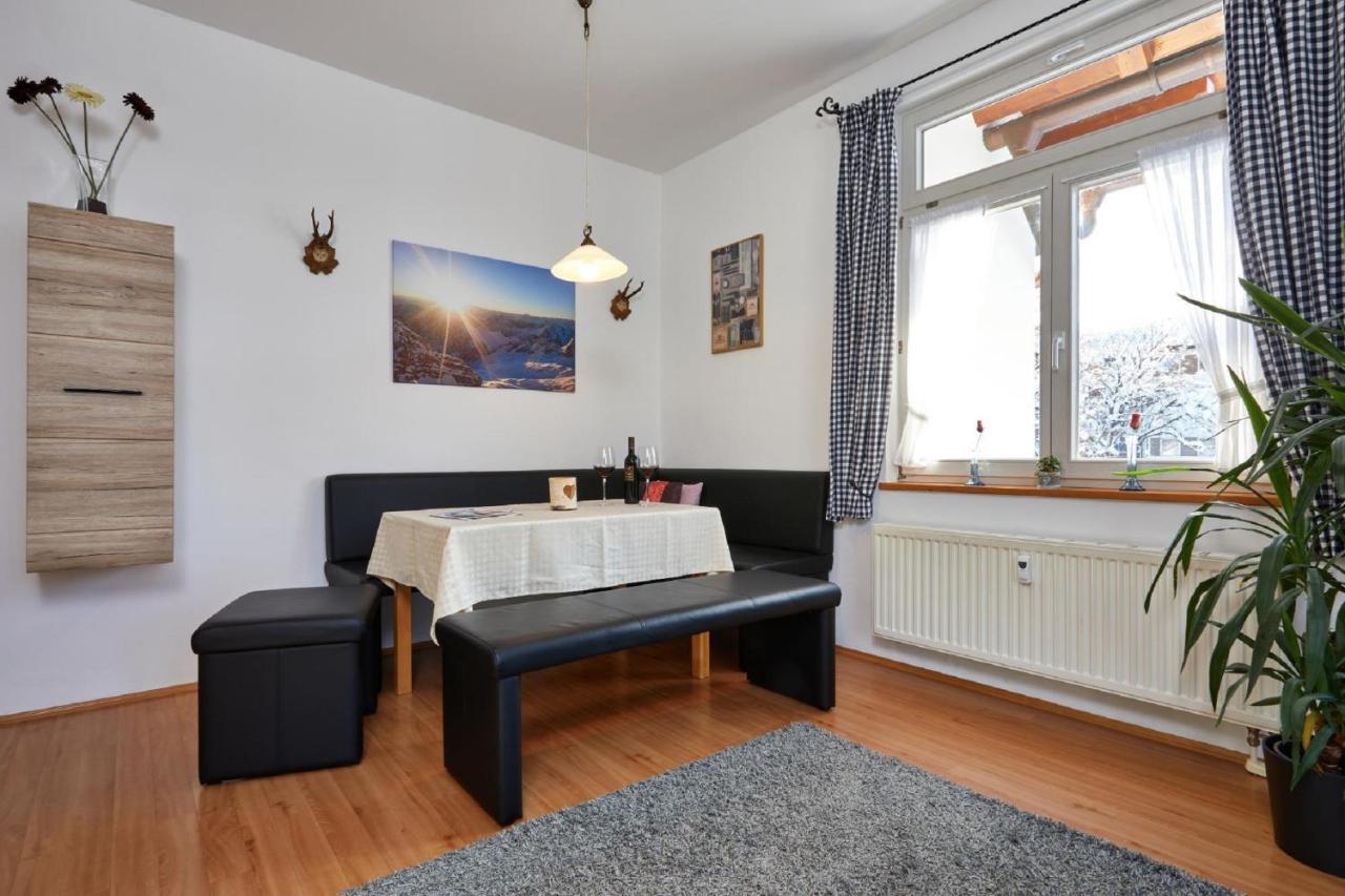 Apartments Alte Villa Garmisch-Partenkirchen Ngoại thất bức ảnh